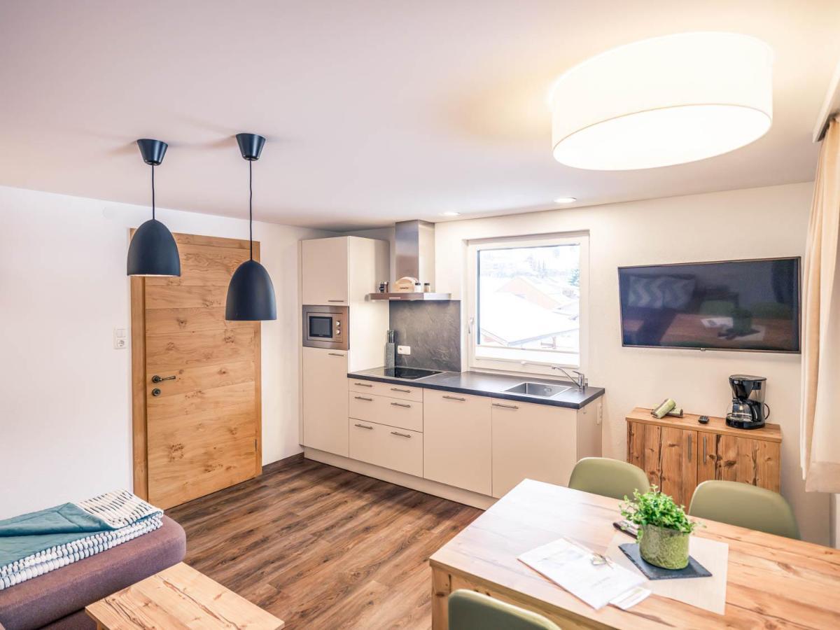 Haus Kristall Tannheim Exteriör bild